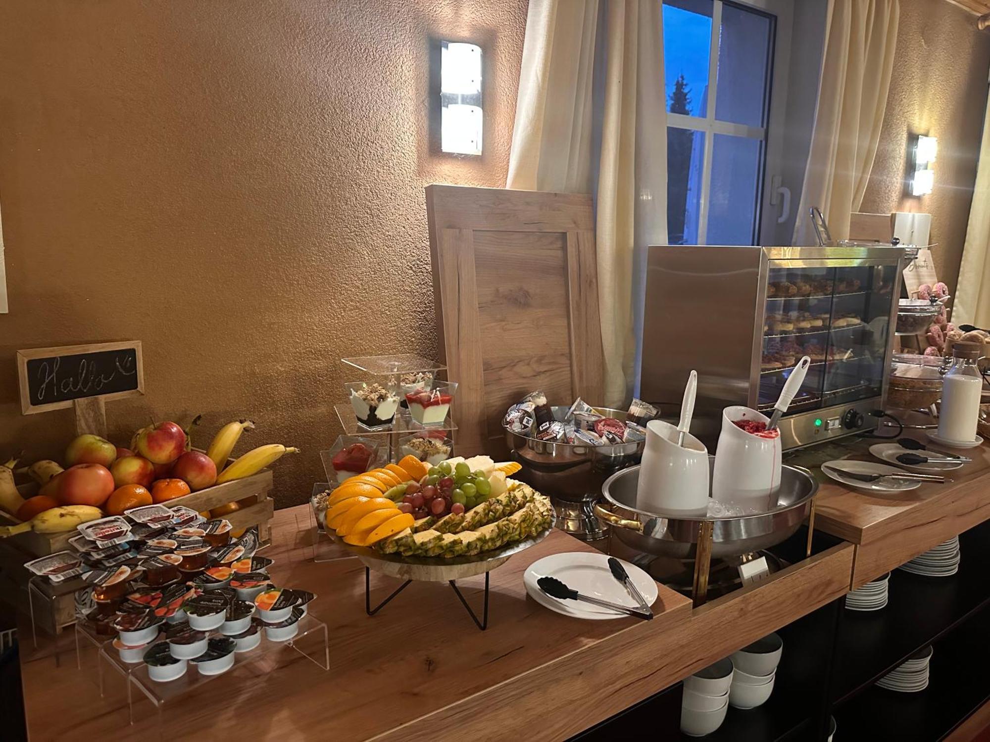 Berghotel Drei Brueder Hoehe Marienberg Esterno foto