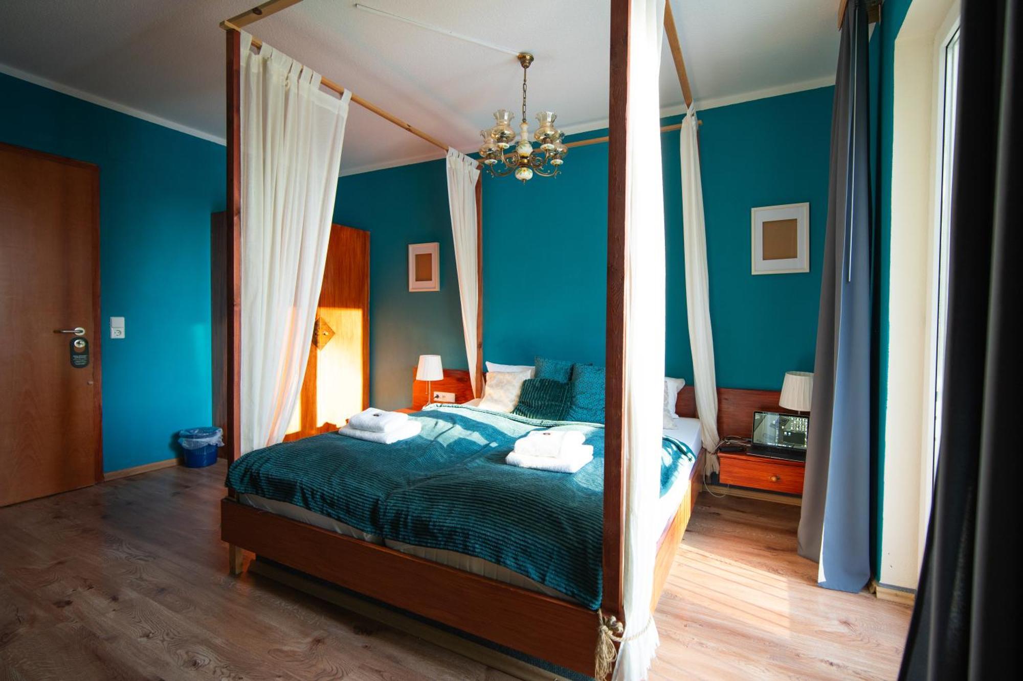 Berghotel Drei Brueder Hoehe Marienberg Esterno foto